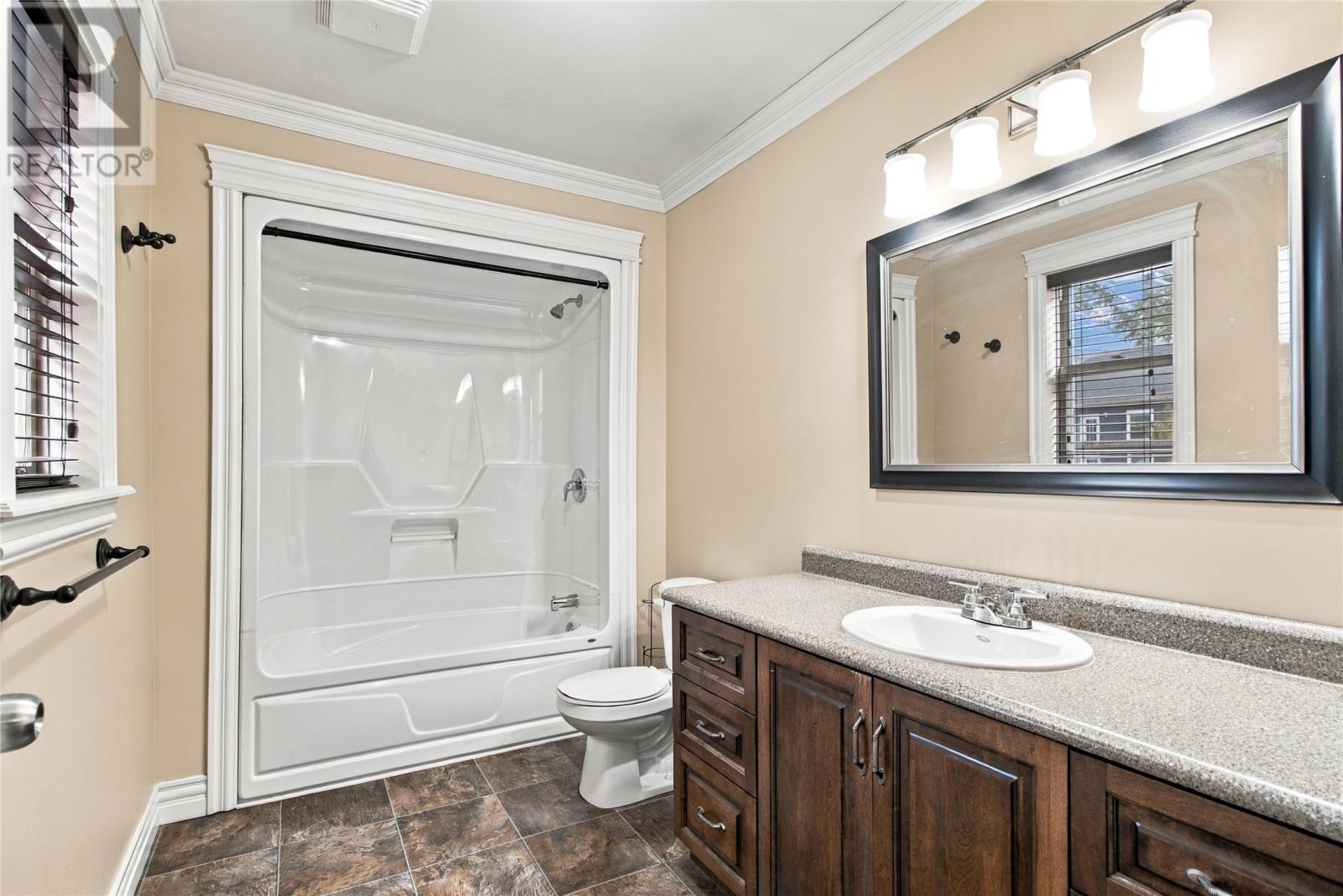 27 Glenlonan Street, St. John's — photo 18