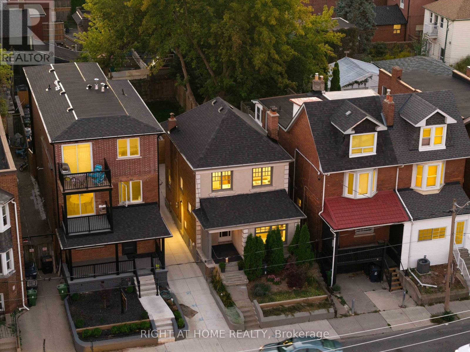 1642 Dufferin Street, Toronto, Ontario  M6H 3L8 - Photo 2 - W14021456