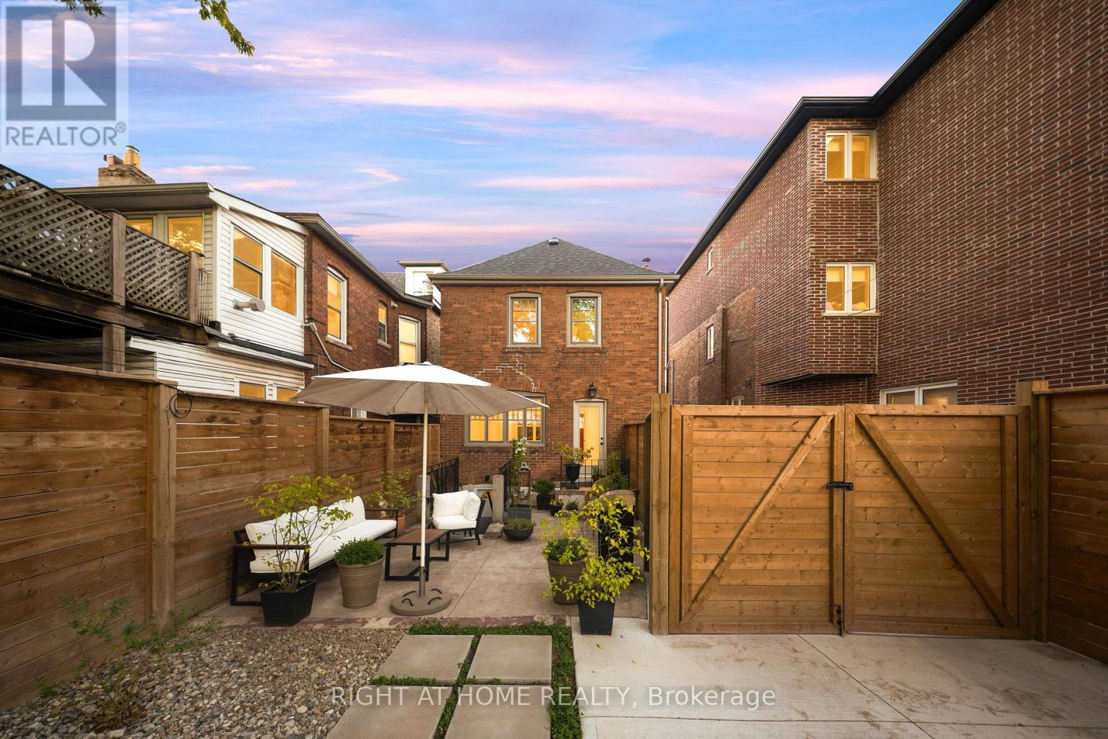 1642 Dufferin Street, Toronto, Ontario  M6H 3L8 - Photo 31 - W14021456