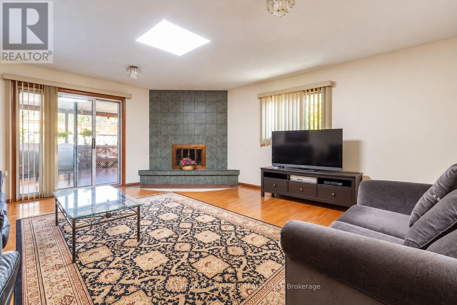 228 Jeffcoat Drive, Toronto, Ontario  M9W 3C9 - Photo 20 - W14021506