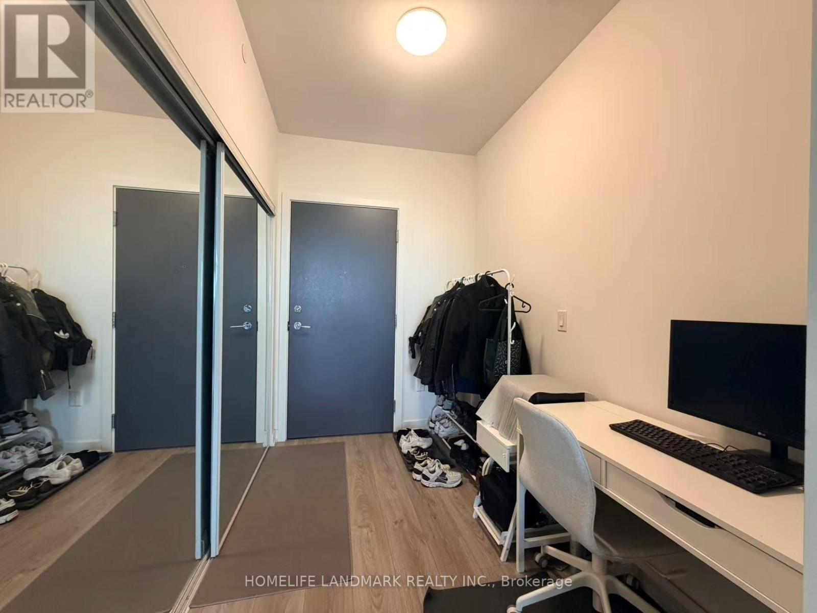 906 - 10 De Boers Drive, Toronto, Ontario  M3J 0H1 - Photo 3 - W14022938