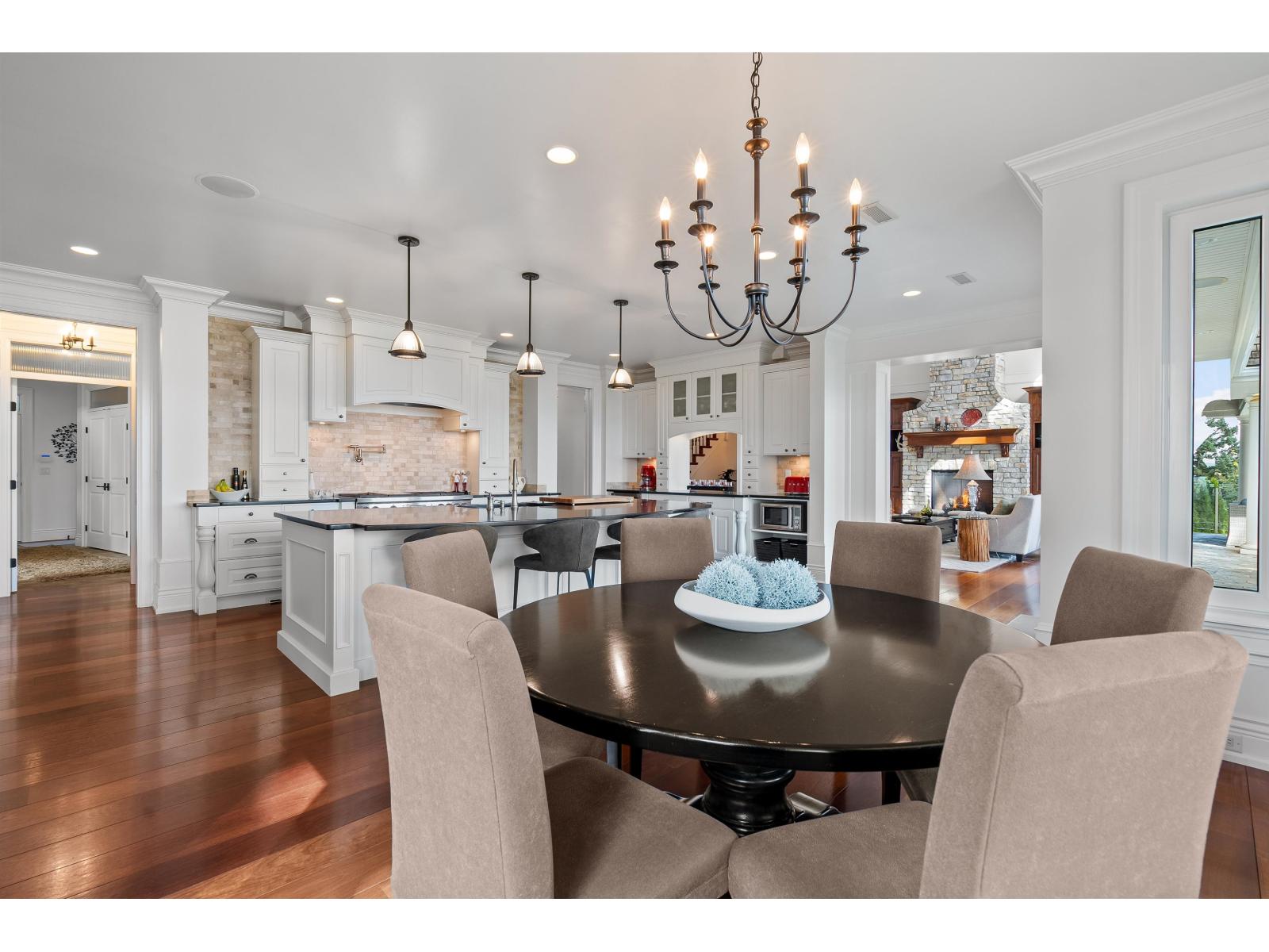 2430 JONQUIL COURT