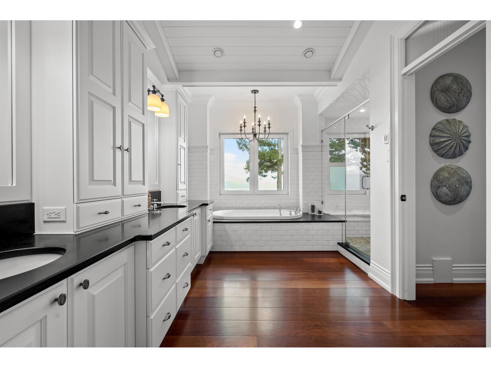 2430 JONQUIL COURT