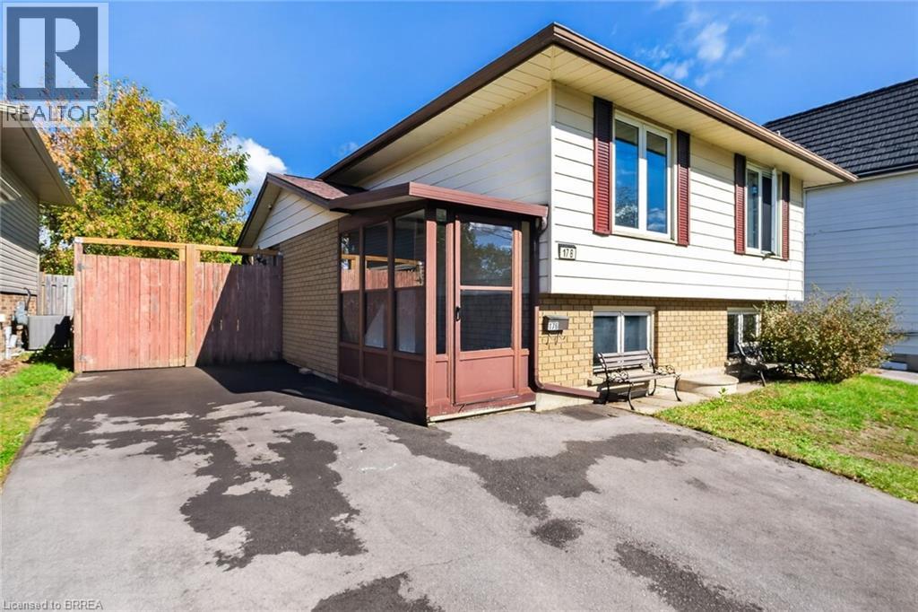 17b Emilie Street, Brantford, Ontario  N3S 1S5 - Photo 2 - 40854475