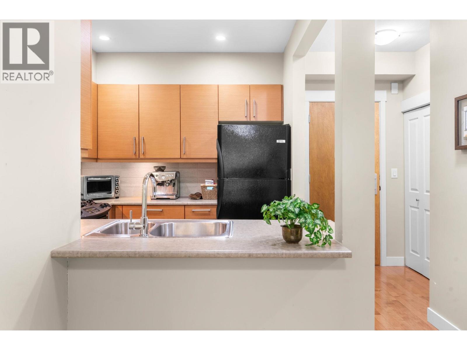 208 188 W 29 Street, North Vancouver, British Columbia  V7N 0A2 - Photo 12 - R3174541