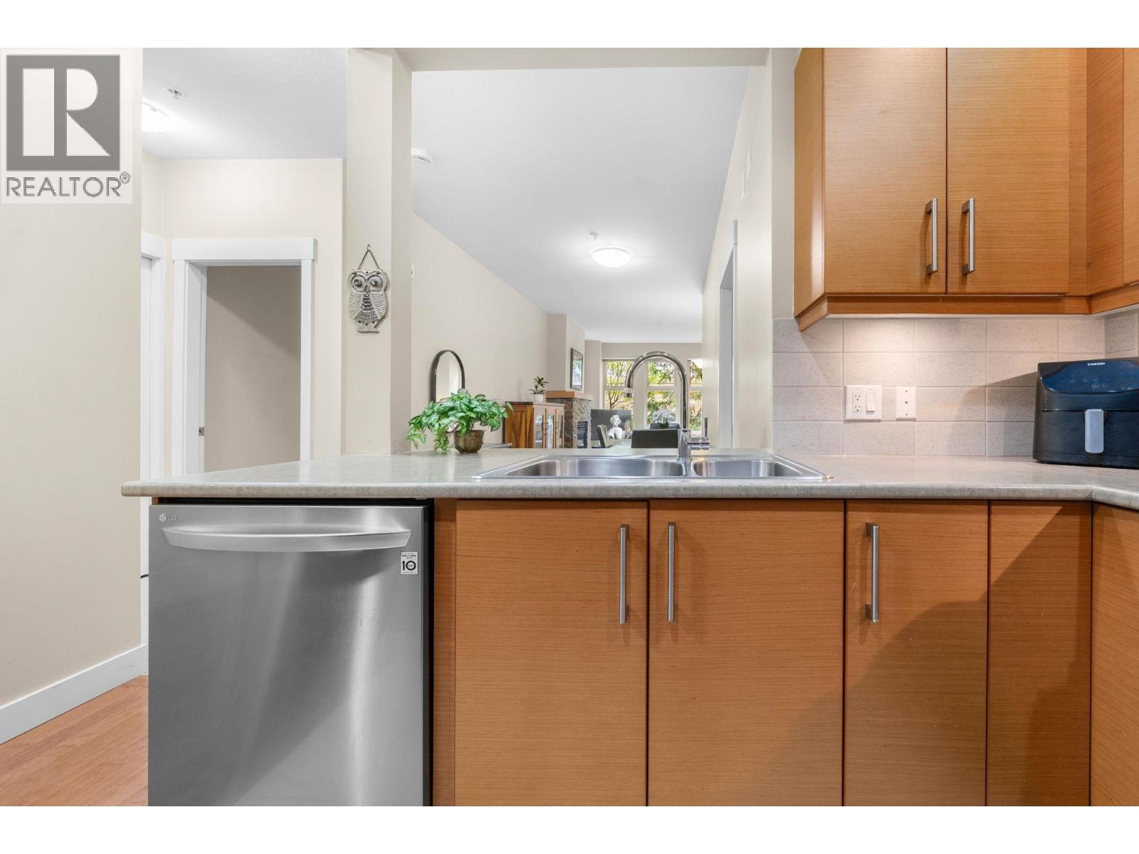208 188 W 29 Street, North Vancouver, British Columbia  V7N 0A2 - Photo 19 - R3174541