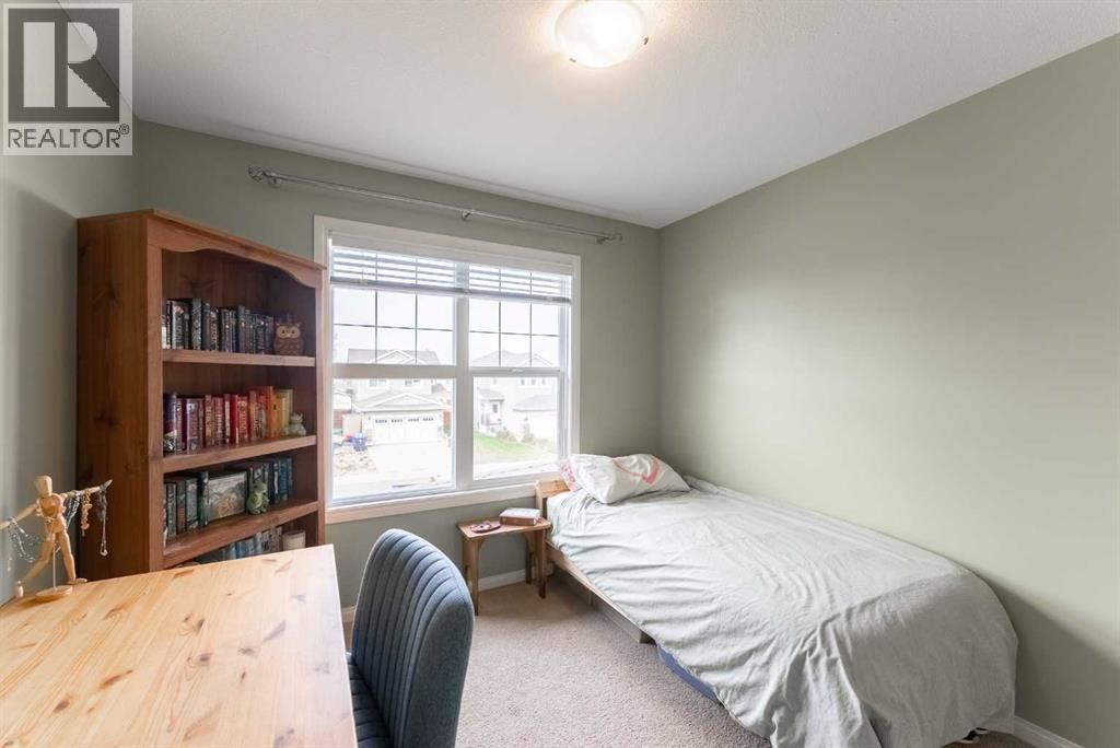 306 Twinriver Road W