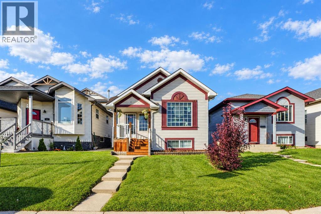 177 Erin Circle SE, Calgary, Alberta  T2B 3H8 - Photo 2 - A2349920