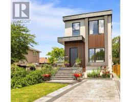 10 HAMSTEAD AVENUE, Toronto, Ontario
