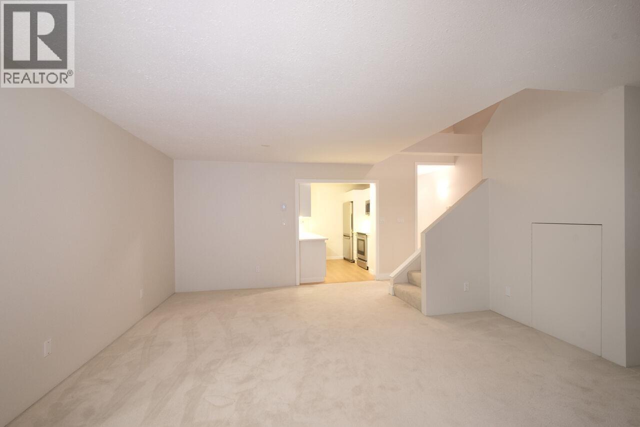 210 2274 Folkestone Way, West Vancouver, British Columbia  V7S 2X7 - Photo 10 - R3173487