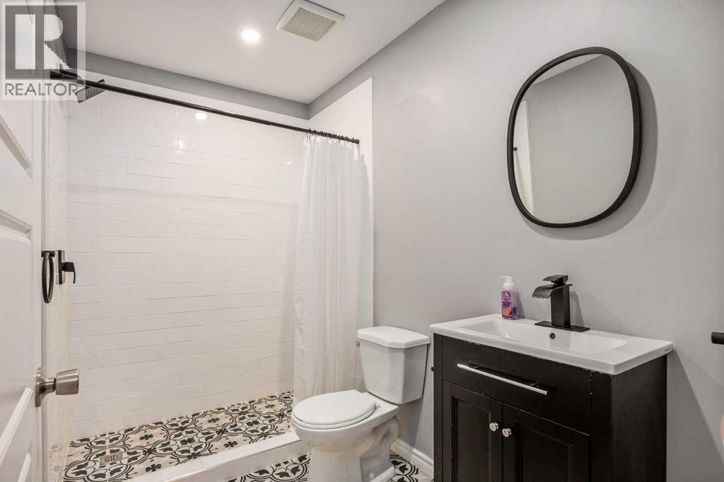 5 Copperpond Link SE, Calgary, Alberta  T2Z 0L2 - Photo 40 - A2351255
