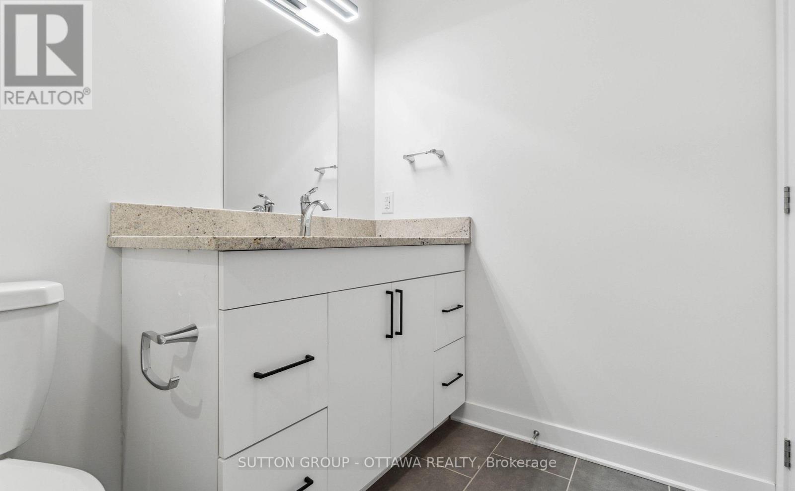 7 Maple Avenue, Smiths Falls, Ontario  K7A 1Z4 - Photo 8 - X14025954