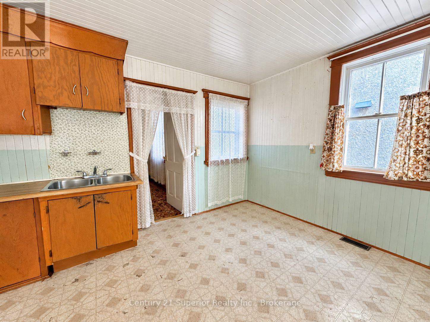 531 Mctavish Street, Thunder Bay, Ontario  P7C 3C4 - Photo 15 - X14025238