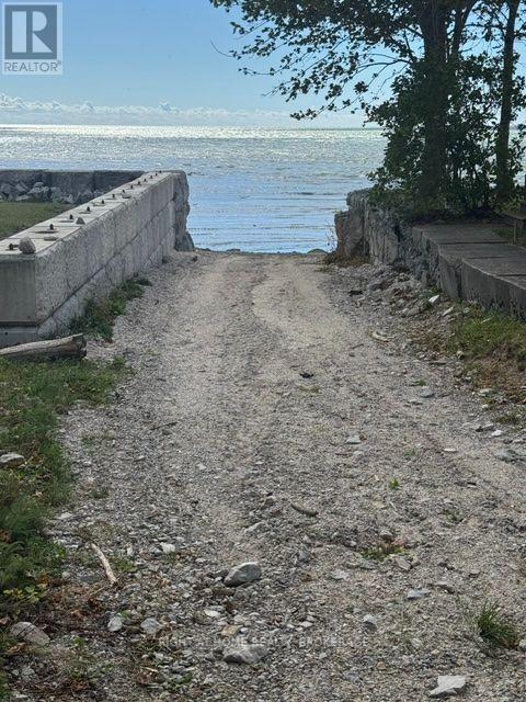 748 Sandy Bay Road, Haldimand, Ontario  N1A 2W6 - Photo 2 - X14023540