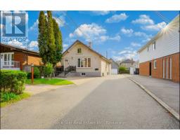 1162 NORTHMOUNT AVENUE, Mississauga, Ontario