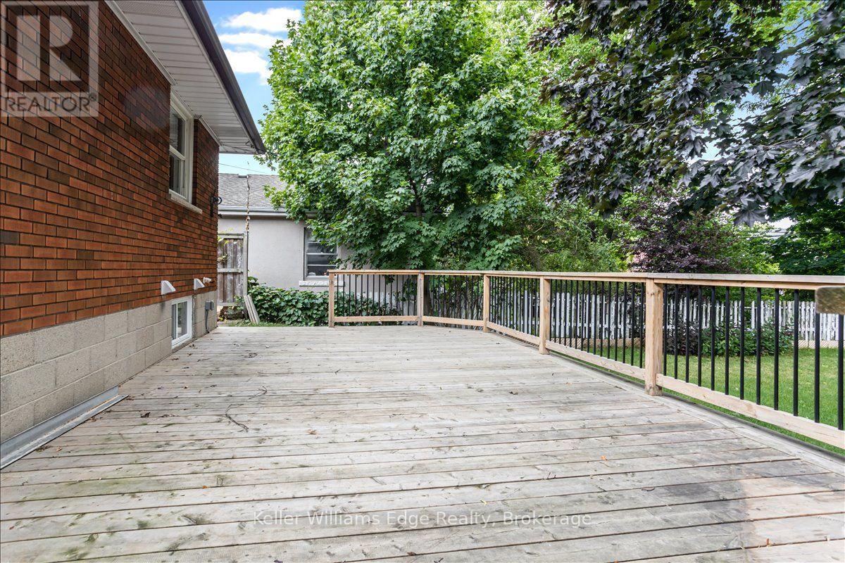 Upper - 17 West 21st Street, Hamilton, Ontario  L9C 4M3 - Photo 28 - X14024660