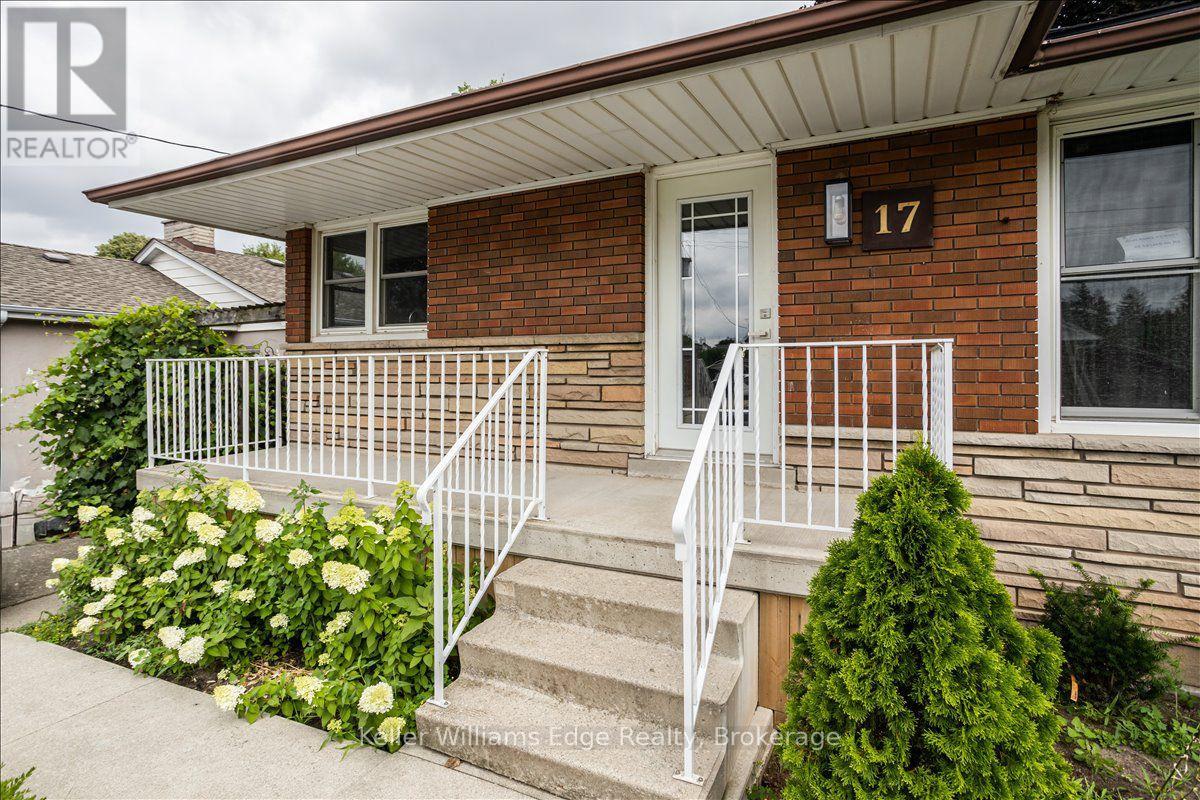Upper - 17 West 21st Street, Hamilton, Ontario  L9C 4M3 - Photo 3 - X14024660