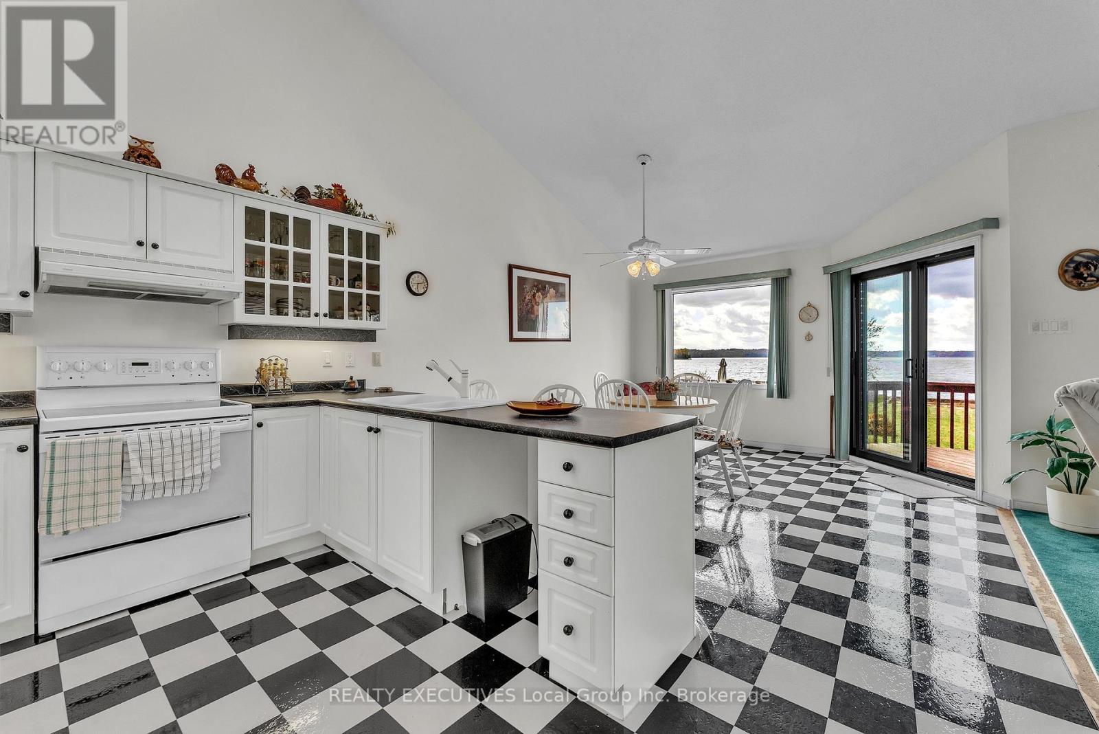 685 Main Street S, Callander, Ontario  P0H 1H0 - Photo 22 - X14024548