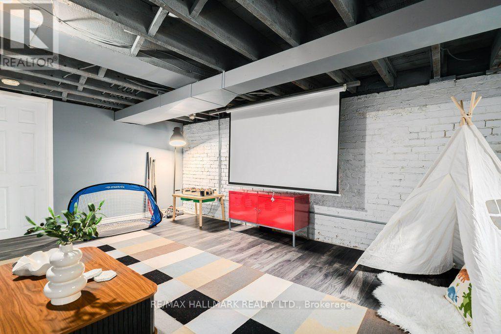 502 Lansdowne Avenue, Toronto, Ontario  M6H 3Y3 - Photo 25 - C14024146