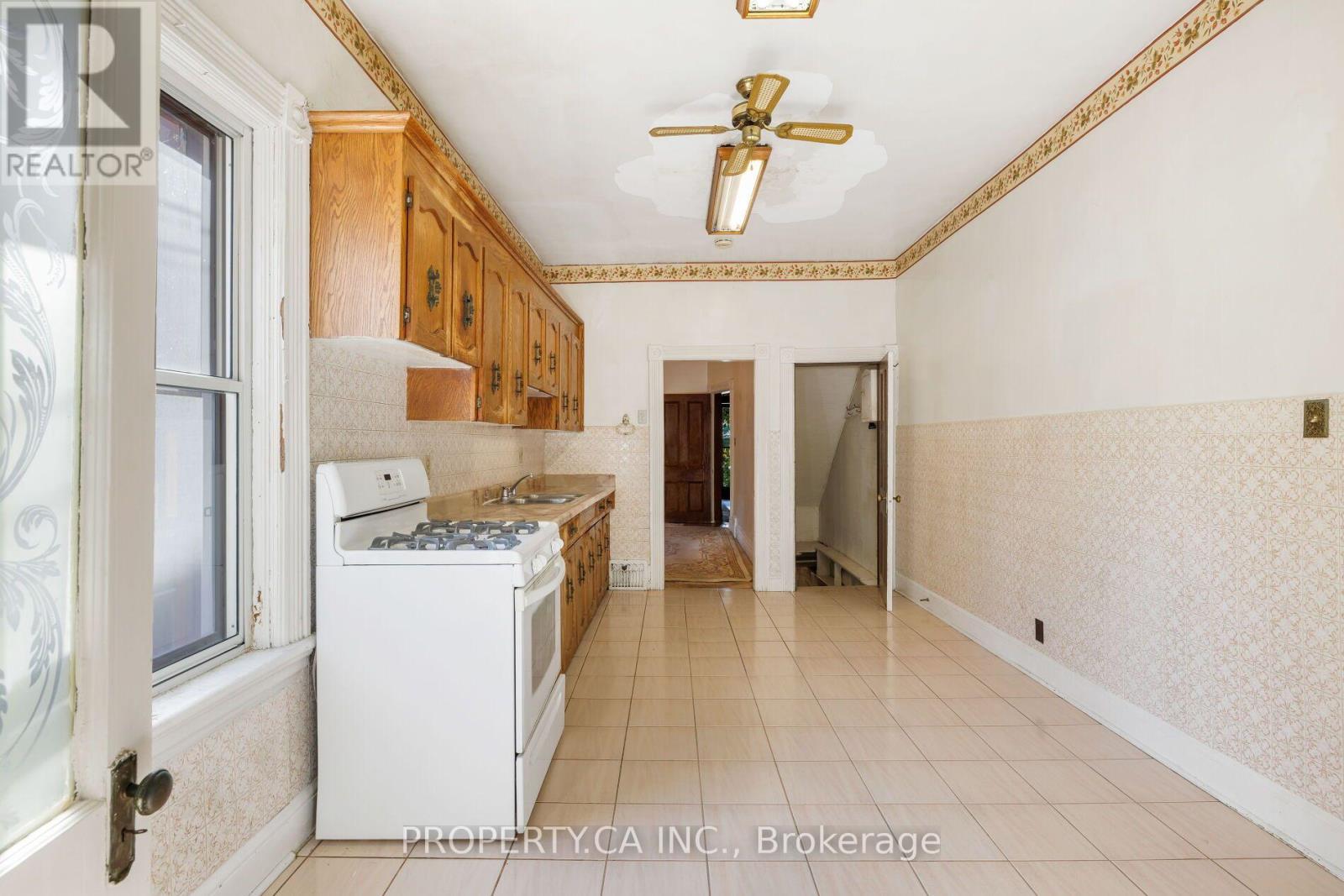 195 Shaw Street, Toronto, Ontario  M6J 2W7 - Photo 6 - C14025382