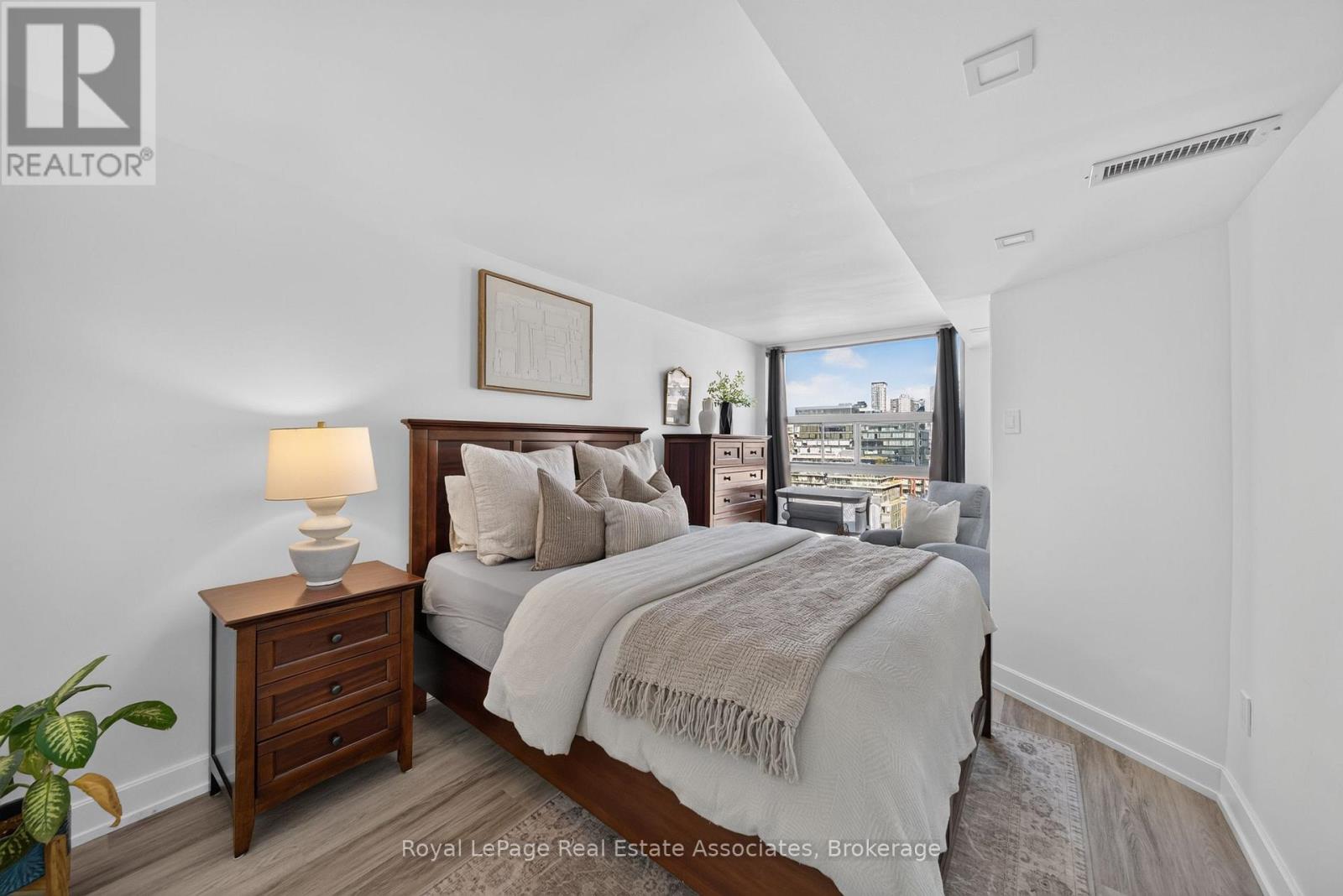 1603 - 705 King Street W, Toronto, Ontario  M5V 2W8 - Photo 11 - C14026116