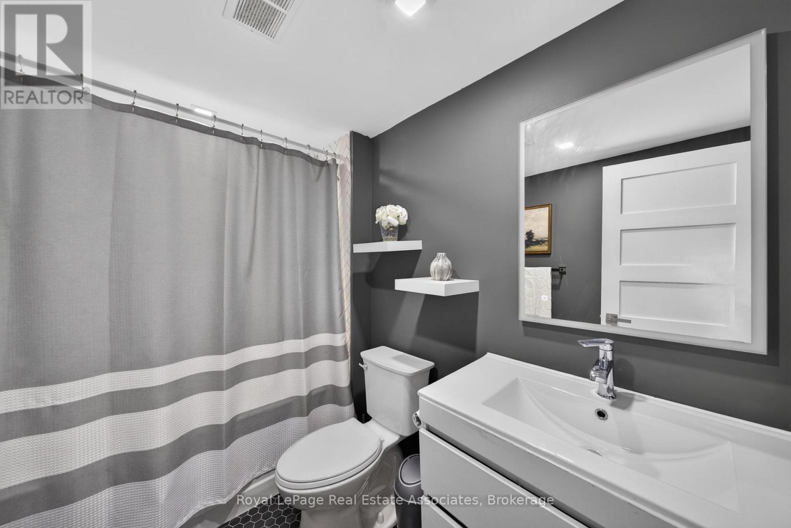 1603 - 705 King Street W, Toronto, Ontario  M5V 2W8 - Photo 13 - C14026116