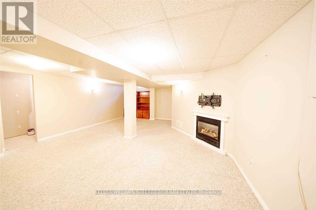 44 Keys Drive, Ajax, Ontario  L1T 3P7 - Photo 15 - E14023964