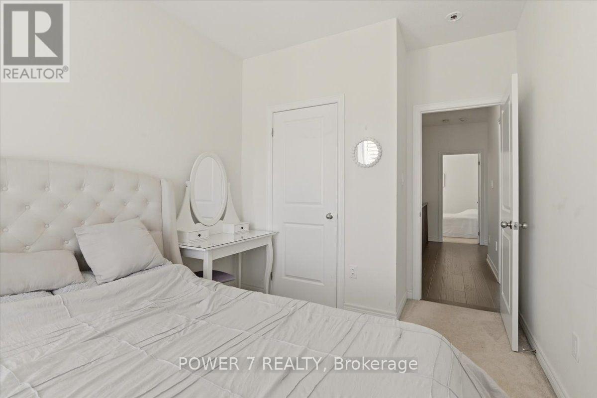 94 Conarty Crescent, Whitby, Ontario  L1P 0L4 - Photo 20 - E14027178