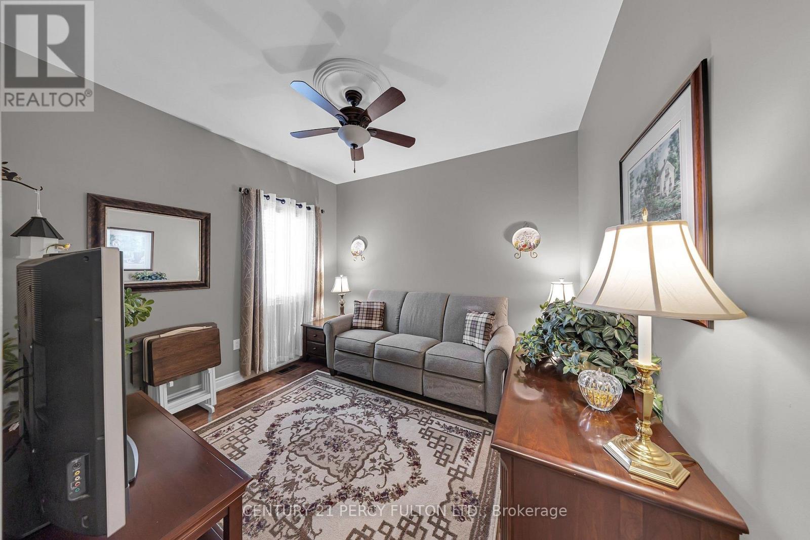 7 Eastbank Road, Clarington, Ontario  L1B 1B7 - Photo 25 - E14027428