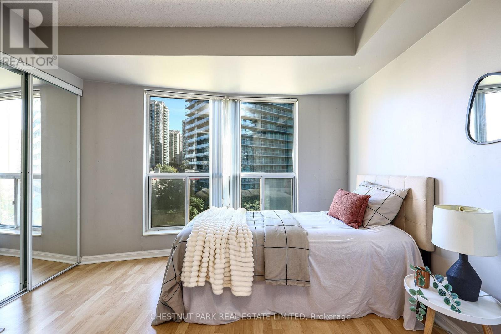 615 - 23 Lorraine Drive, Toronto, Ontario  M2N 6Z6 - Photo 21 - C14027416