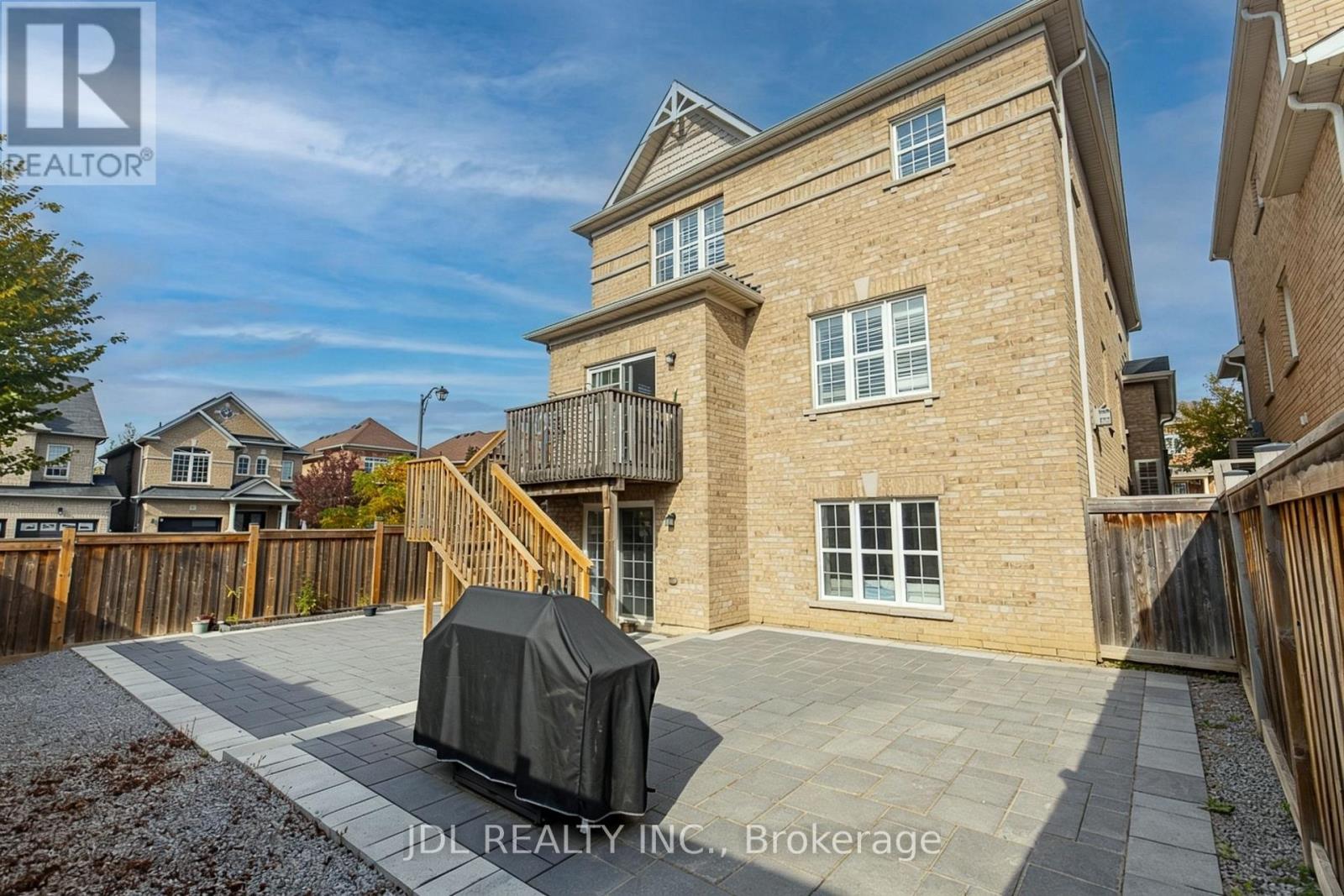 103 Herefordshire Crescent, Newmarket, Ontario  L3X 3K8 - Photo 46 - N14022500