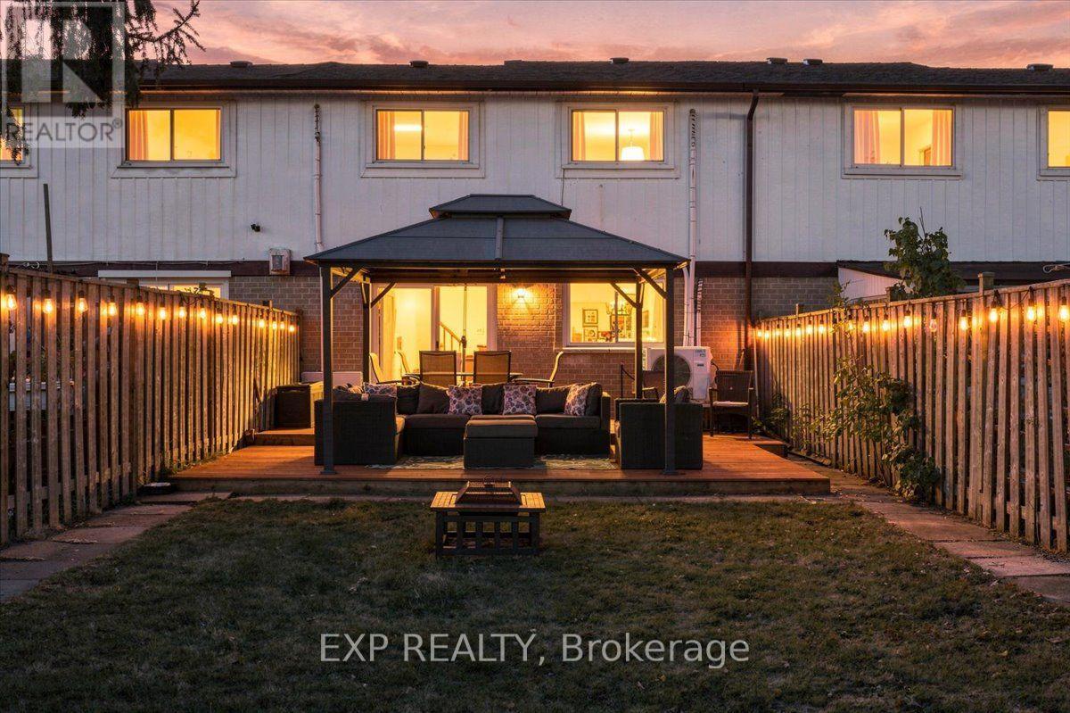 16 Havenbrook Court, Brampton, Ontario  L6S 2B4 - Photo 44 - W13844642
