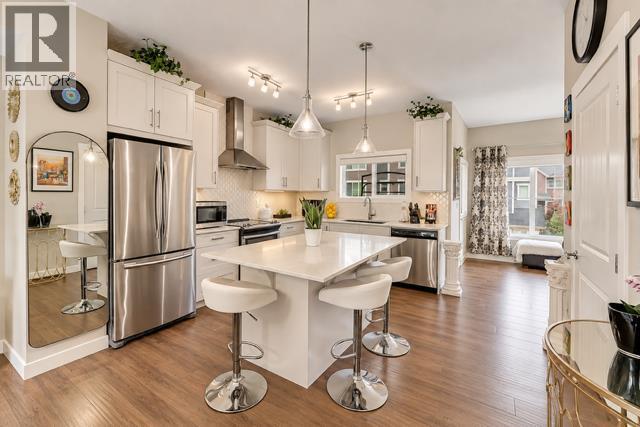 367 Nolancrest Heights NW, Calgary, Alberta  T3R 0Z9 - Photo 6 - A2352011