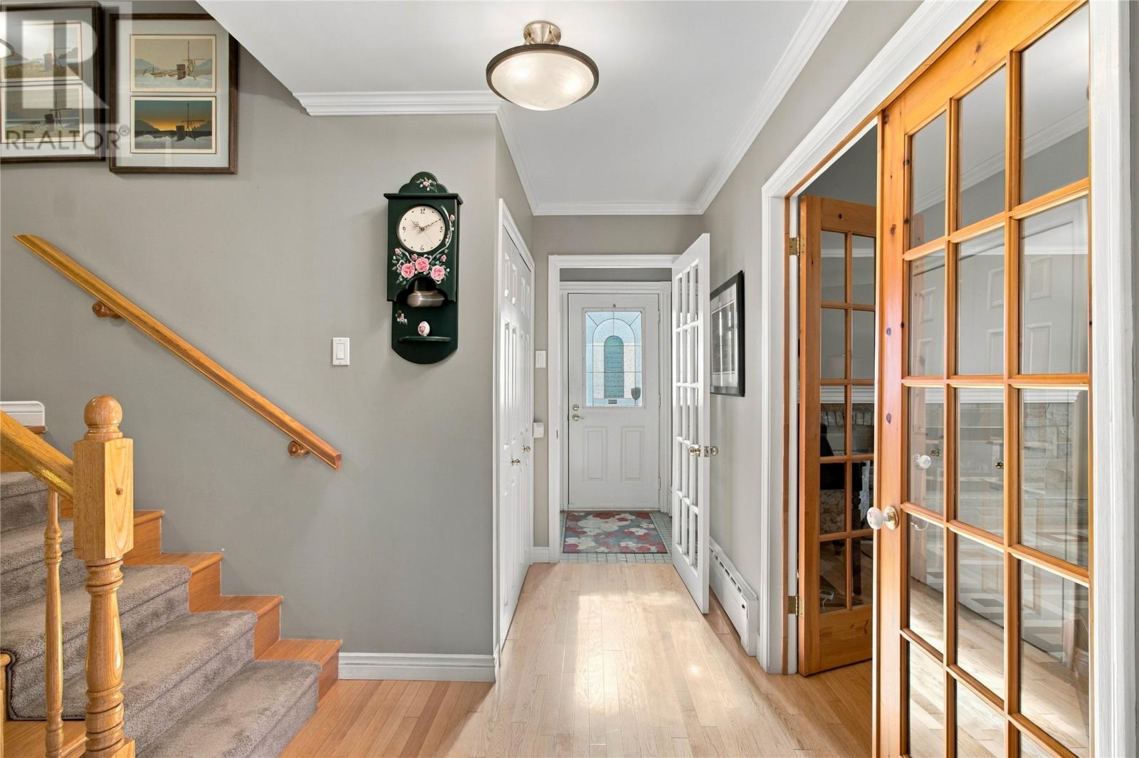 35 Cowan Avenue, St.John's — photo 4