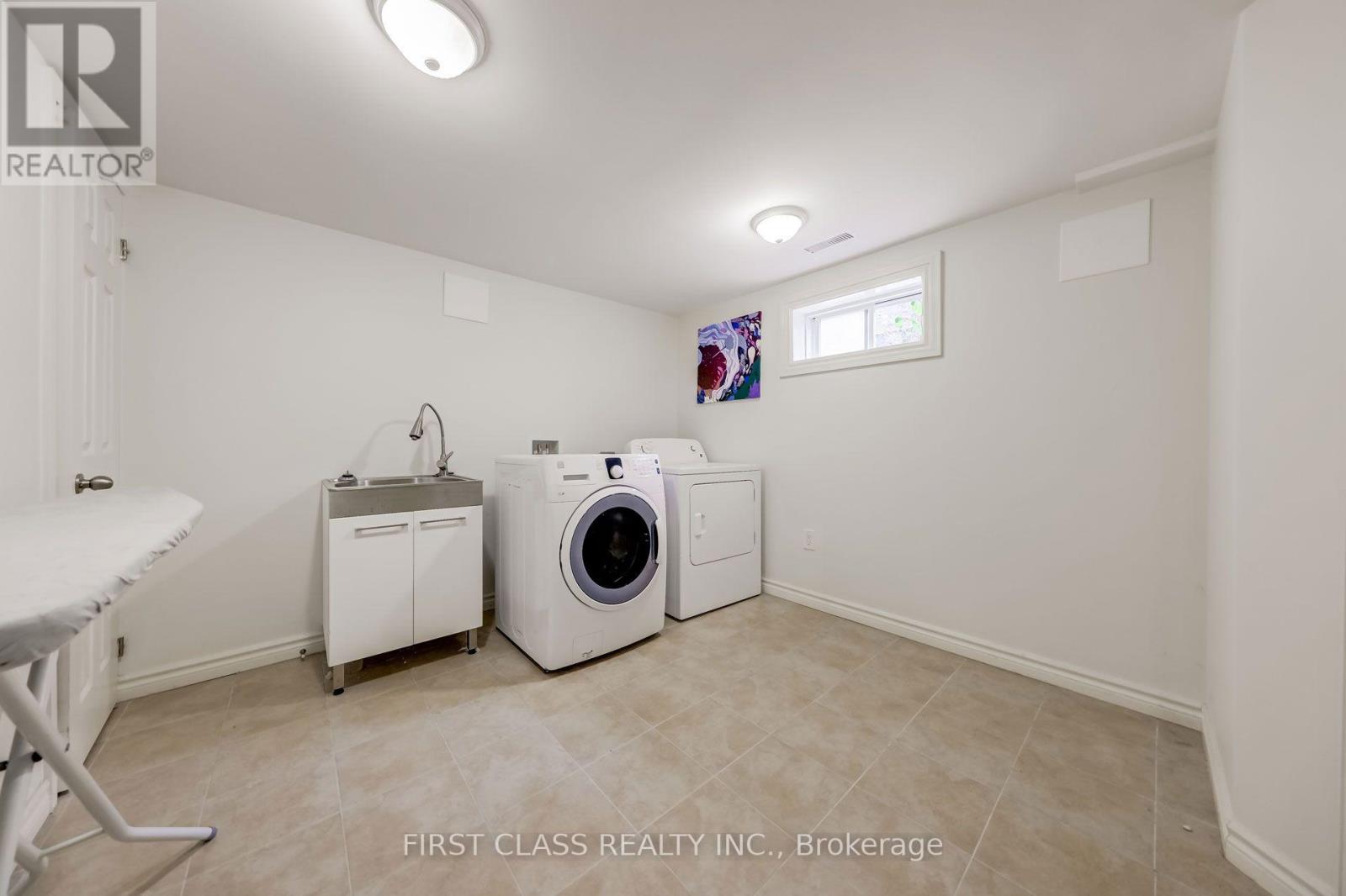 39 Seaton Drive, Aurora, Ontario  L4G 2J9 - Photo 14 - N14024402