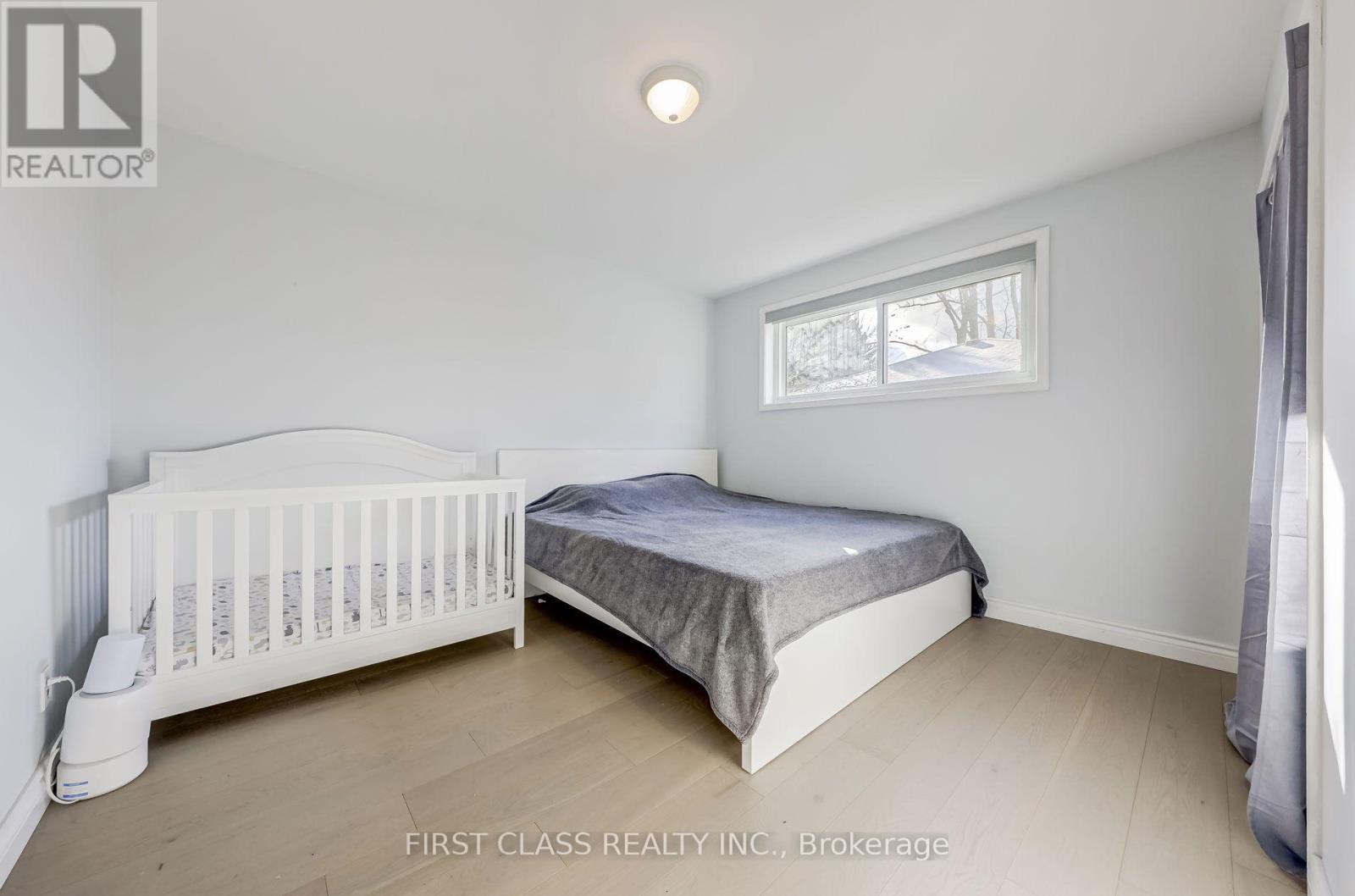 39 Seaton Drive, Aurora, Ontario  L4G 2J9 - Photo 7 - N14024402