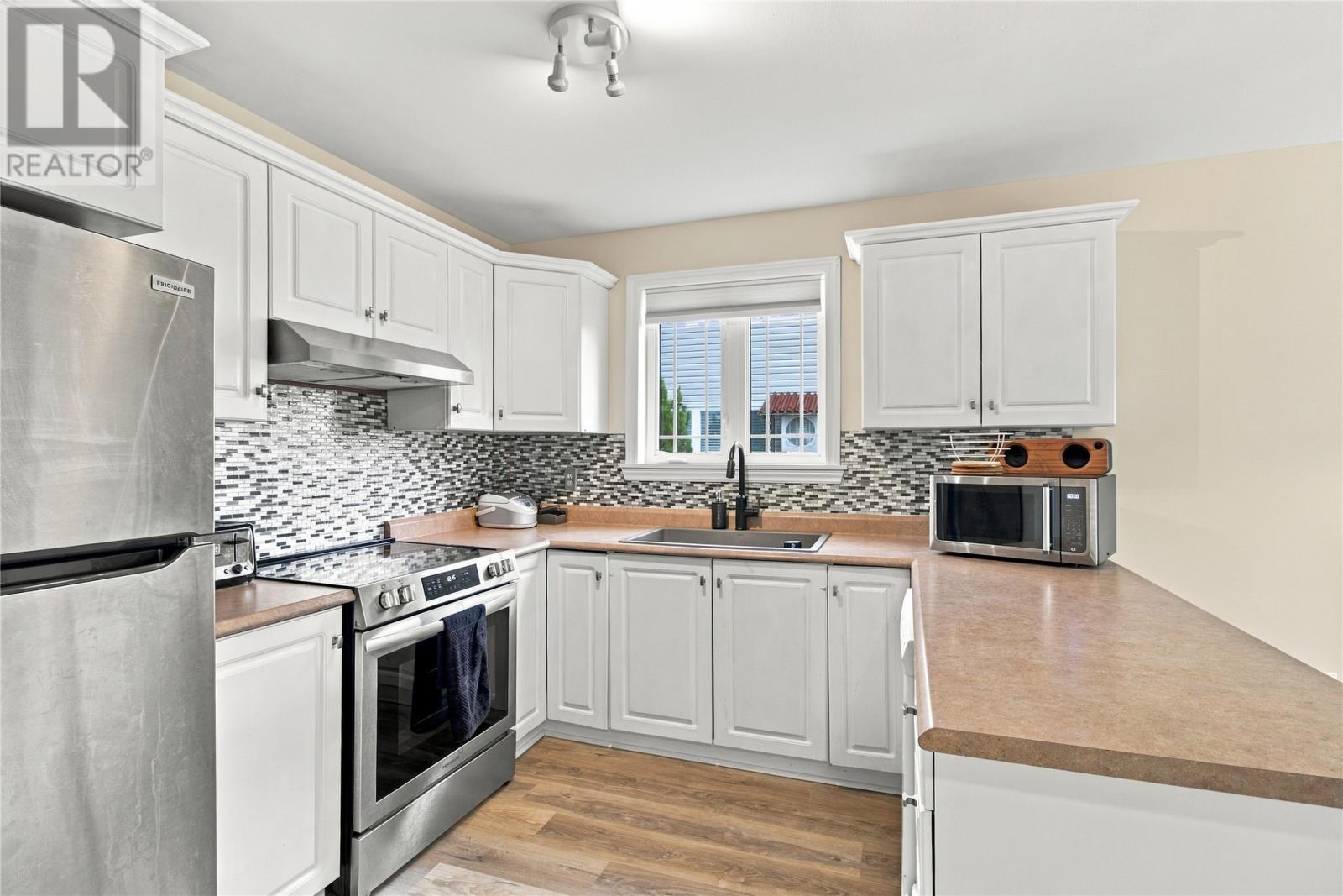 35 Ellesmere Avenue, Paradise — photo 8