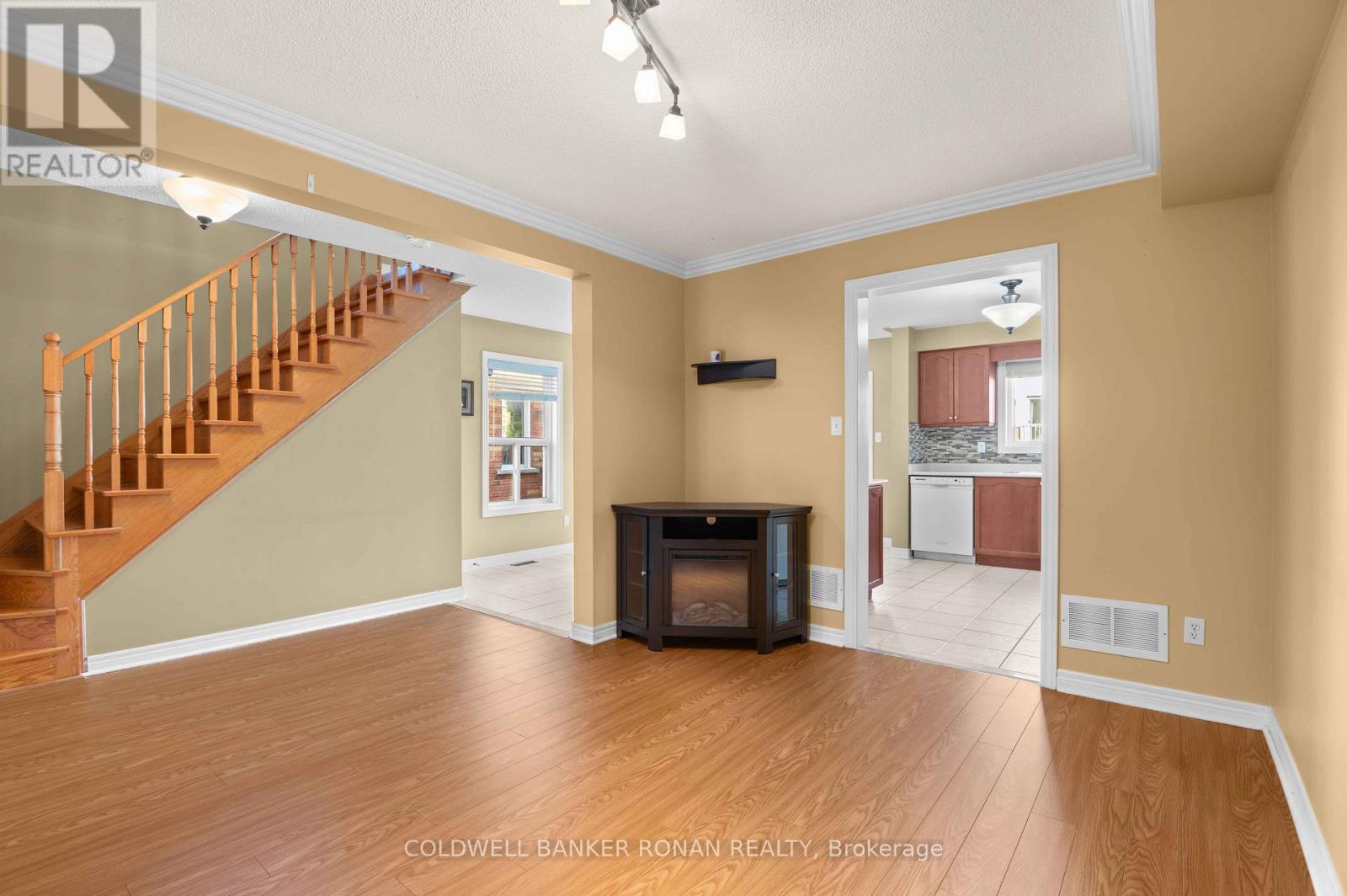 22 La Pinta Street, Vaughan (Vellore Village), Ontario  L6A 3H8 - Photo 9 - N14025990