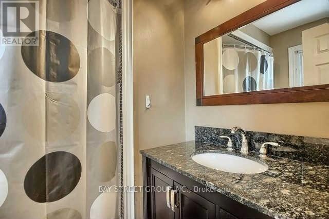 123 Heathwood Heights Drive, Aurora, Ontario  L4G 4W2 - Photo 14 - N14026396