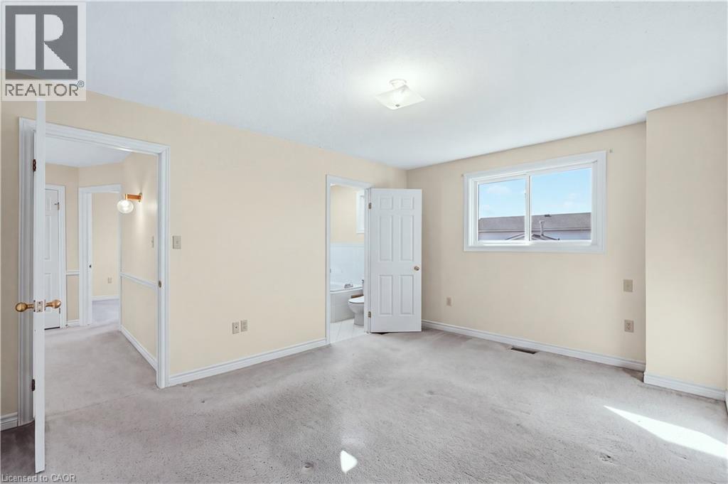 106 Como Place, Hamilton, Ontario  L9B 1Y1 - Photo 18 - 40870717