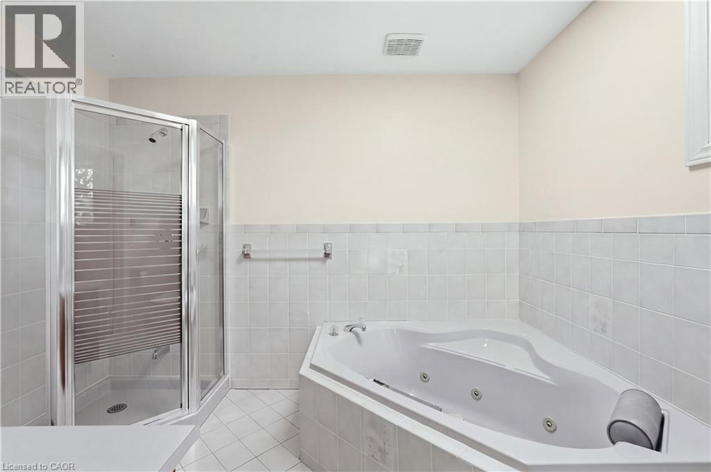 106 Como Place, Hamilton, Ontario  L9B 1Y1 - Photo 21 - 40870717