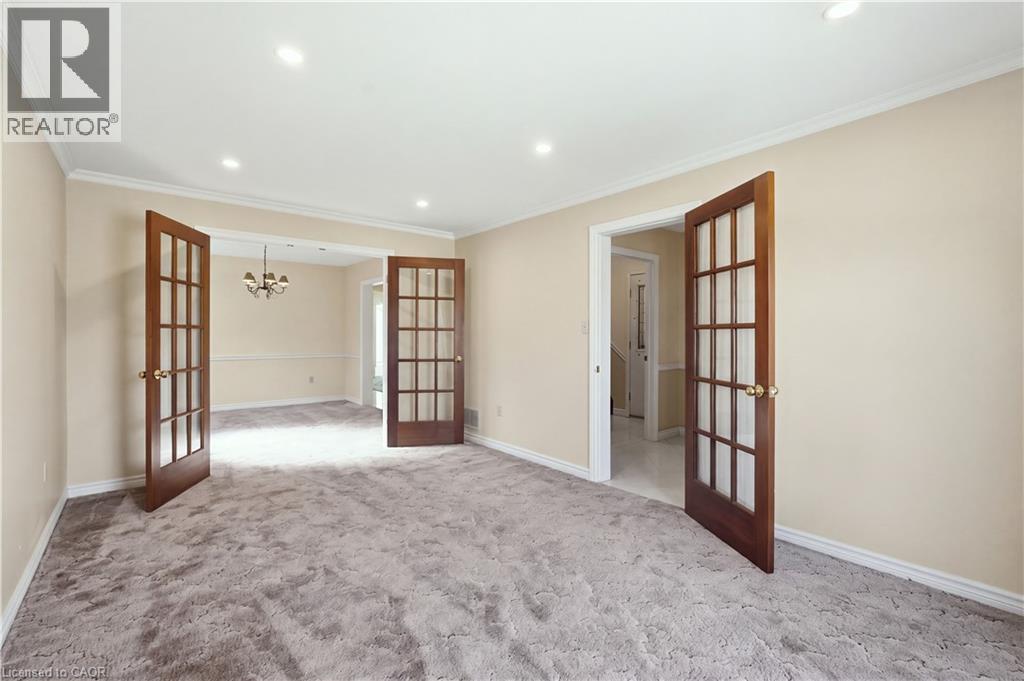 106 Como Place, Hamilton, Ontario  L9B 1Y1 - Photo 7 - 40870717