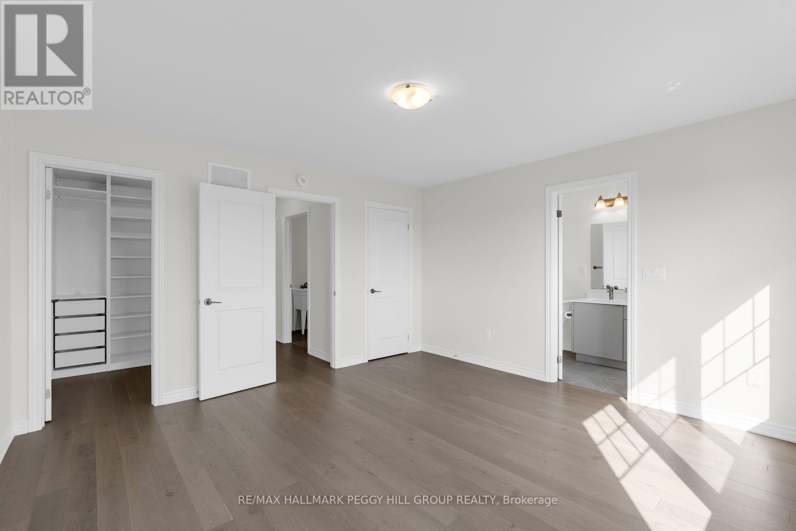 70 Phoenix Boulevard, Barrie, Ontario  L9J 0P7 - Photo 7 - S14024608