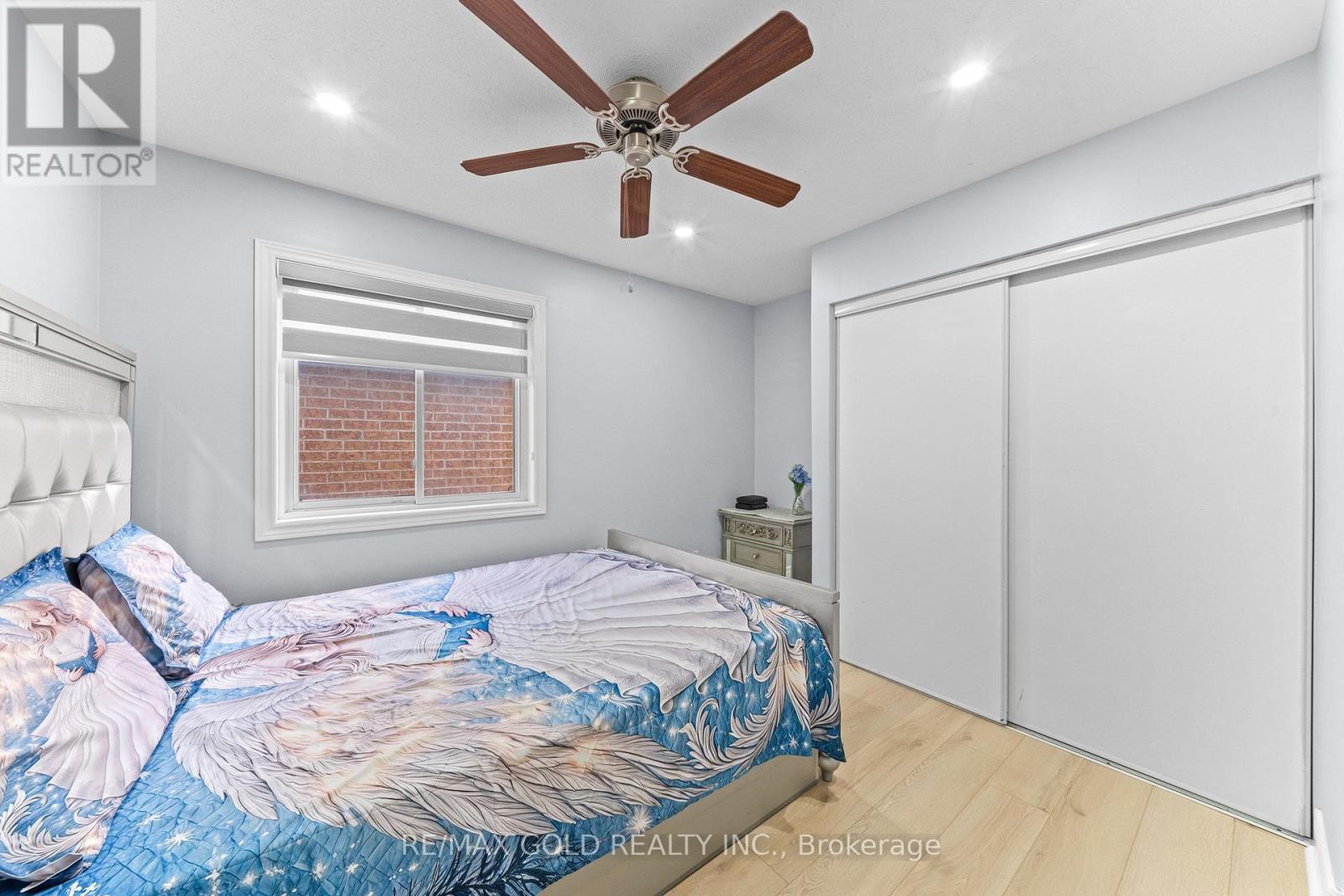 8 Bayridge Drive, Brampton, Ontario  L6P 2H8 - Photo 20 - W14026150