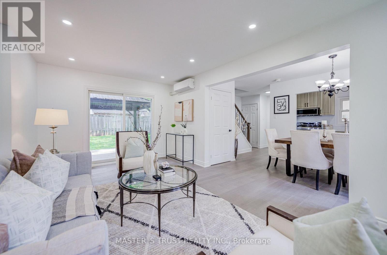 4 Gatsby Square, Brampton, Ontario  L6S 2H4 - Photo 10 - W14026460