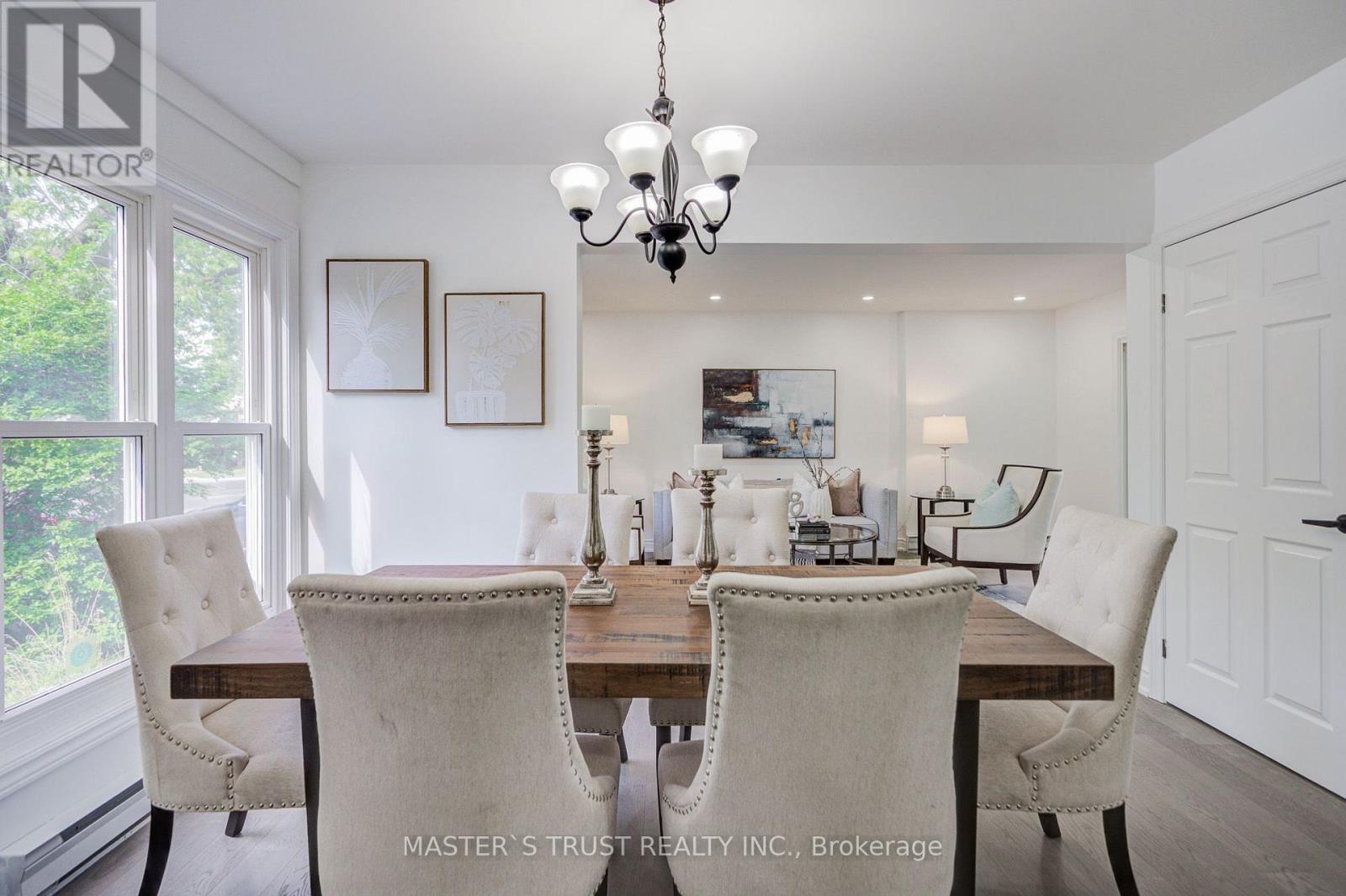 4 Gatsby Square, Brampton, Ontario  L6S 2H4 - Photo 6 - W14026460