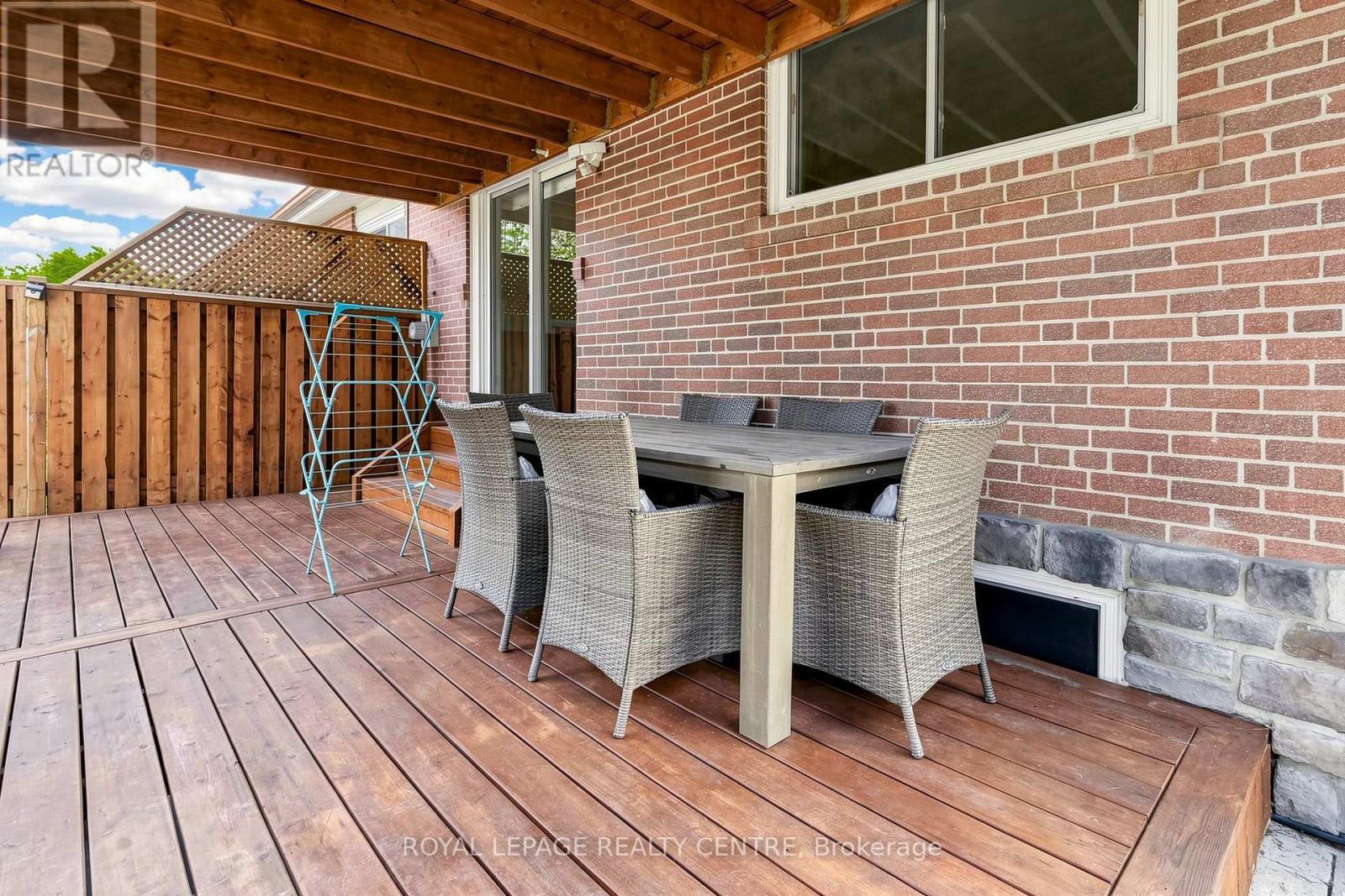 1577 Sandgate Crescent, Mississauga, Ontario  L5J 2E3 - Photo 31 - W14027352