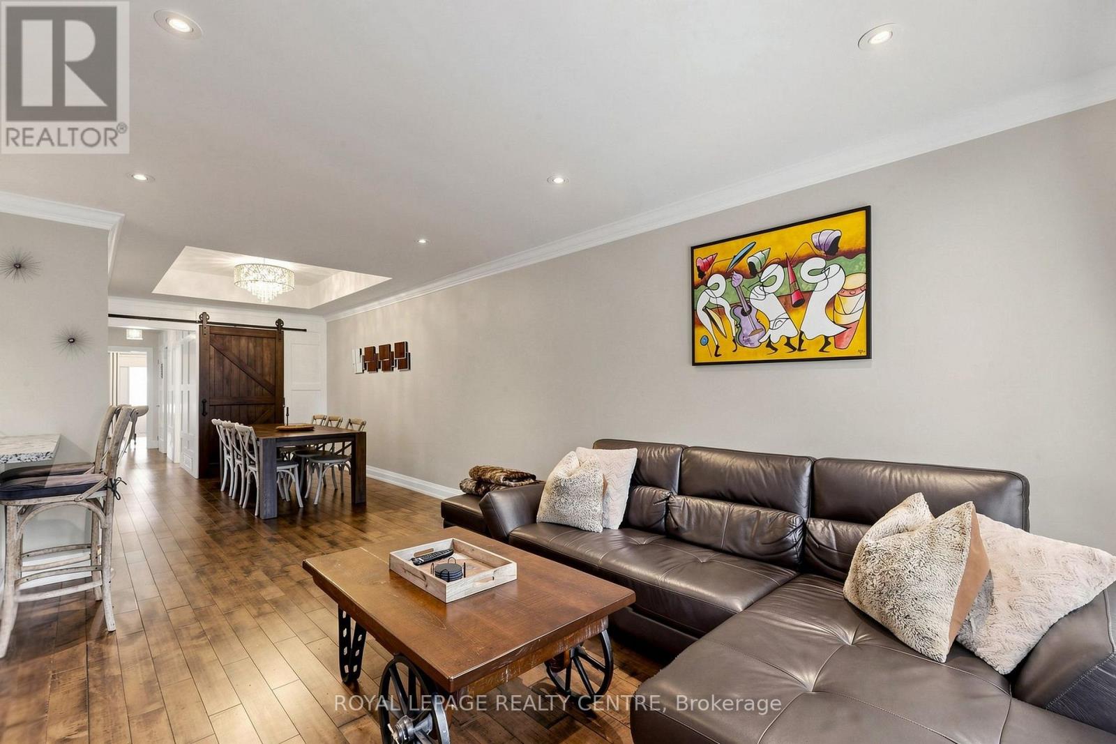 1577 Sandgate Crescent, Mississauga, Ontario  L5J 2E3 - Photo 4 - W14027352