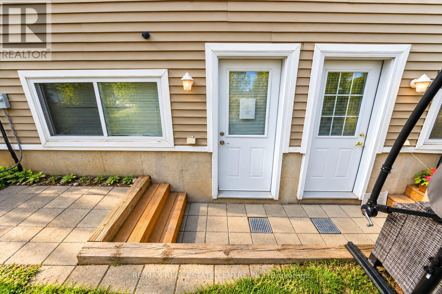 8 - 23 Howe Drive, Kitchener, Ontario  N2E 1J3 - Photo 11 - X14027420