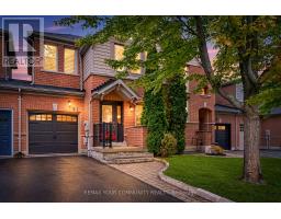 61 COZENS DRIVE, Richmond Hill, Ontario